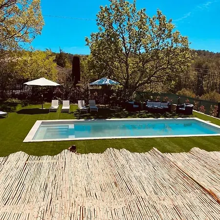 Maison Fayence Climatisee Et Piscine. * 쎙뜨호뻬